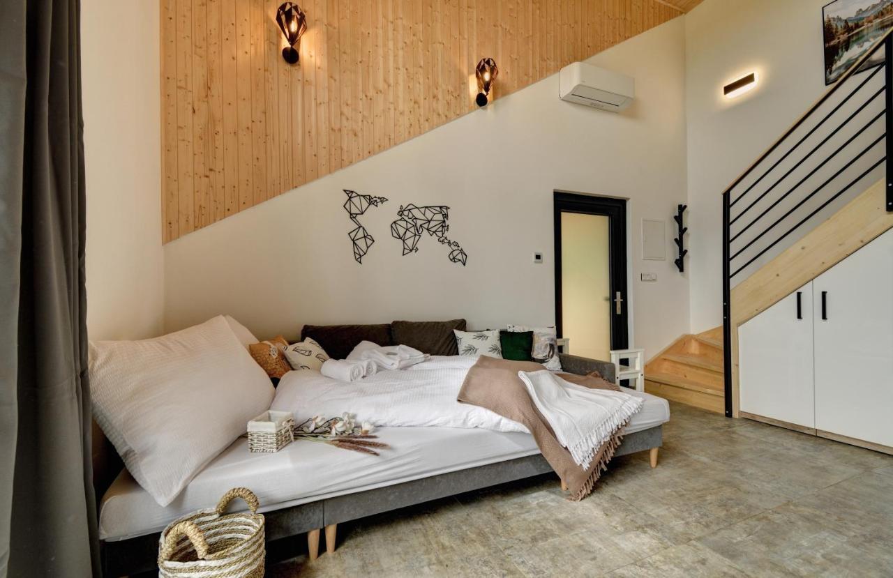 Riverside Cabin Doudleby Екстер'єр фото