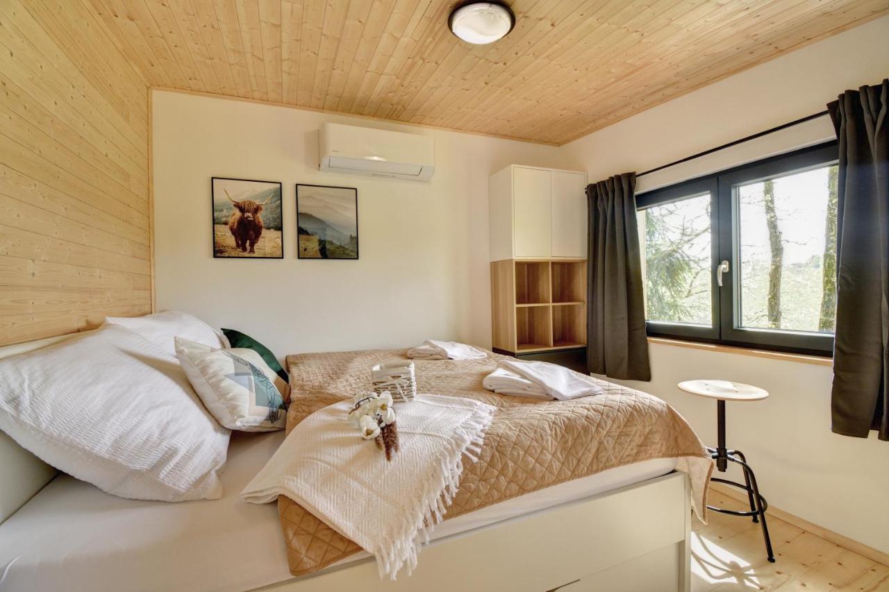 Riverside Cabin Doudleby Екстер'єр фото
